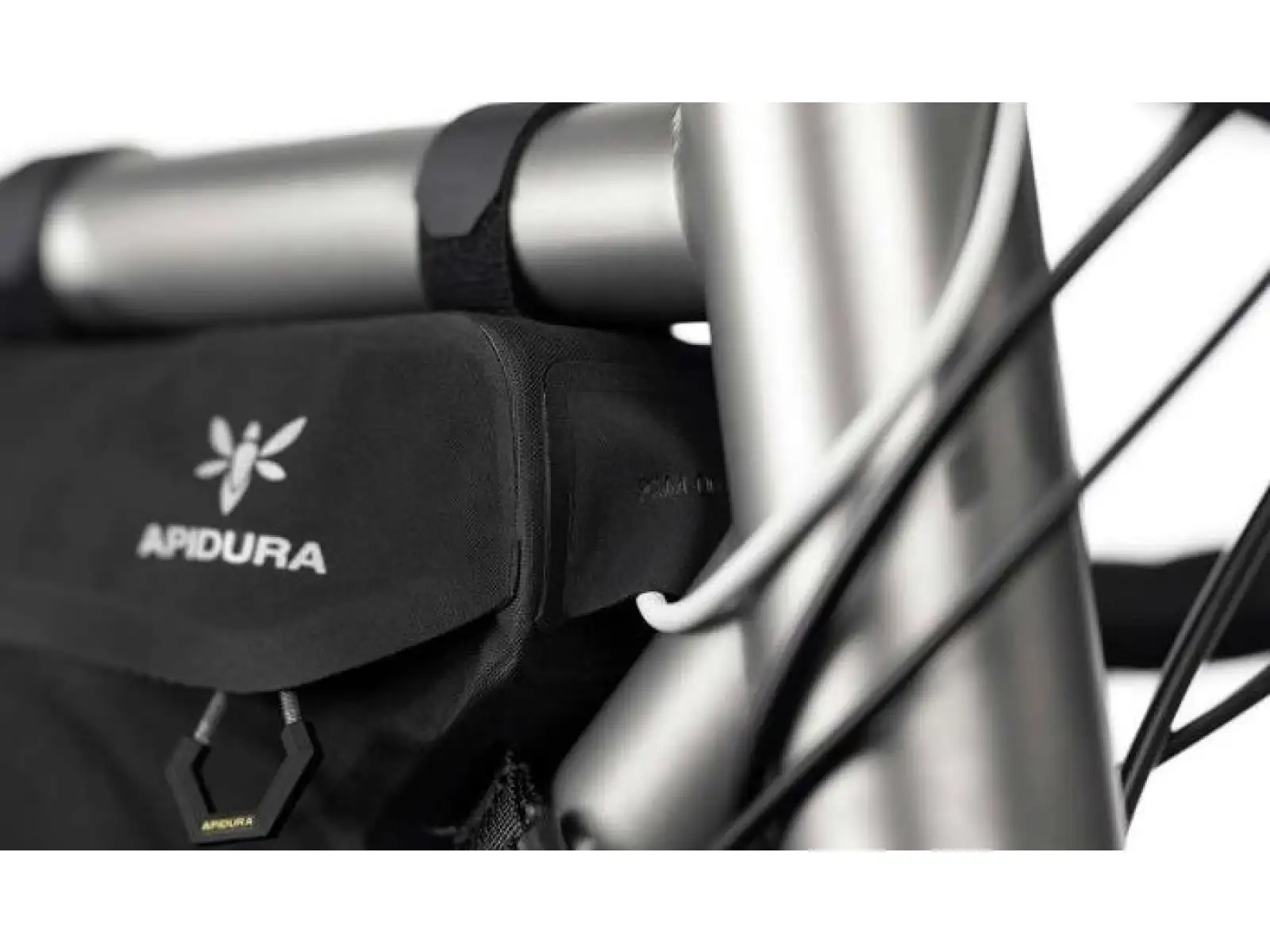 Apidura Racing frame pack 2,4 L Rahmentasche