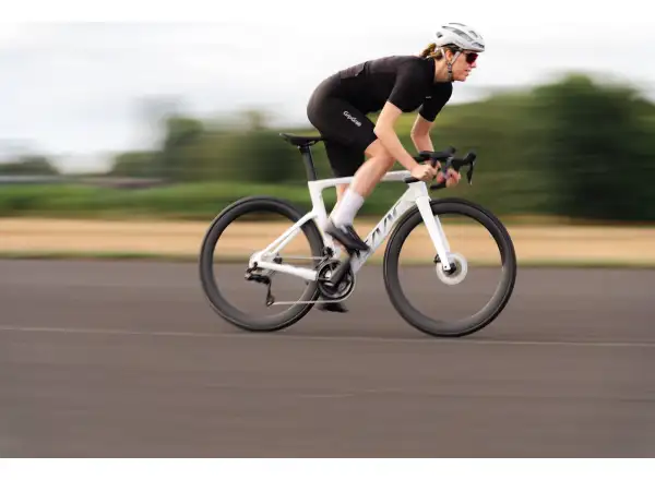 Isaac Meson Ultegra Di2 Rennrad Mineral White