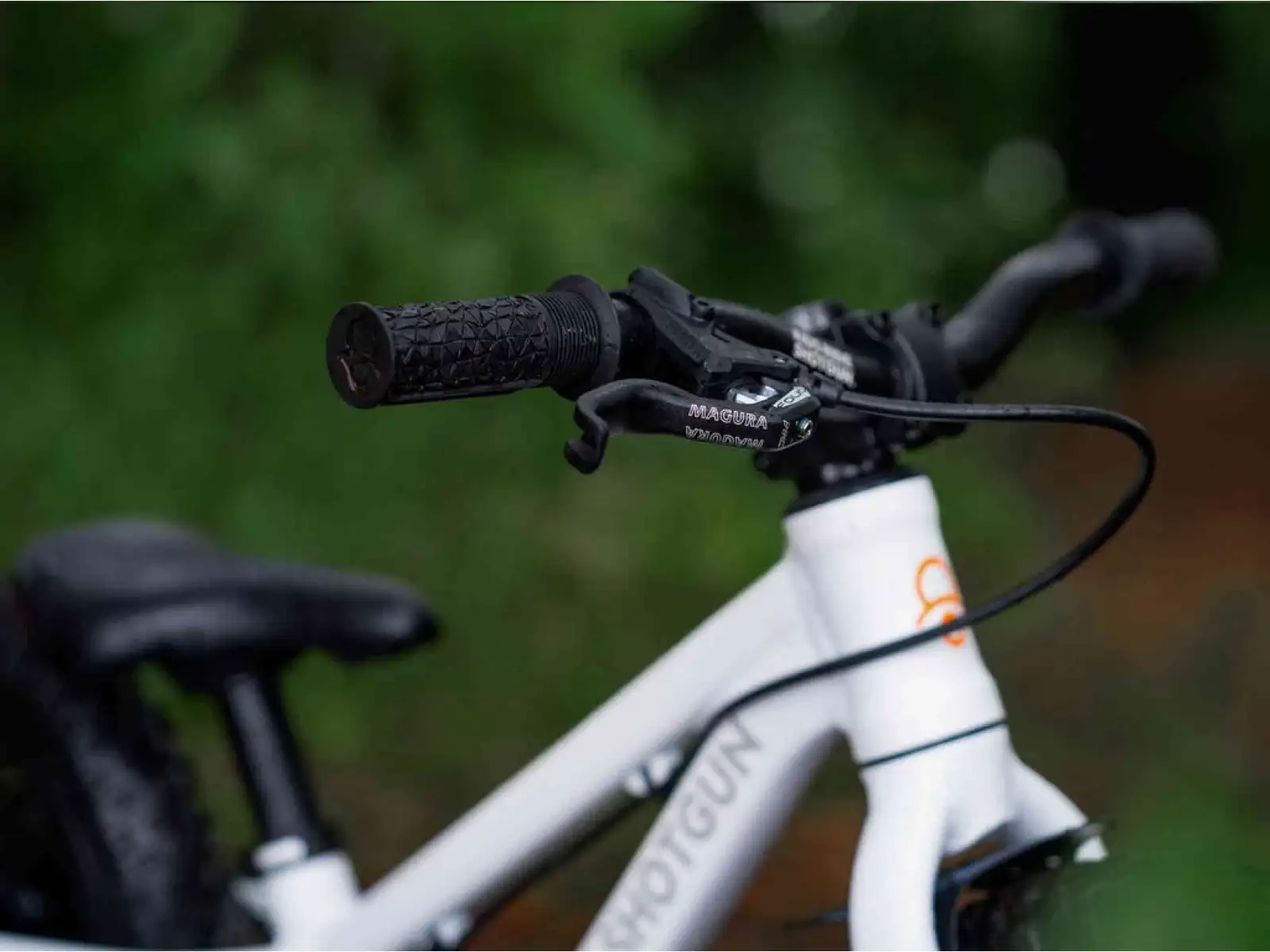 Kids Ride Shotgun Dirt Hero 14 Laufrad mit Bremse