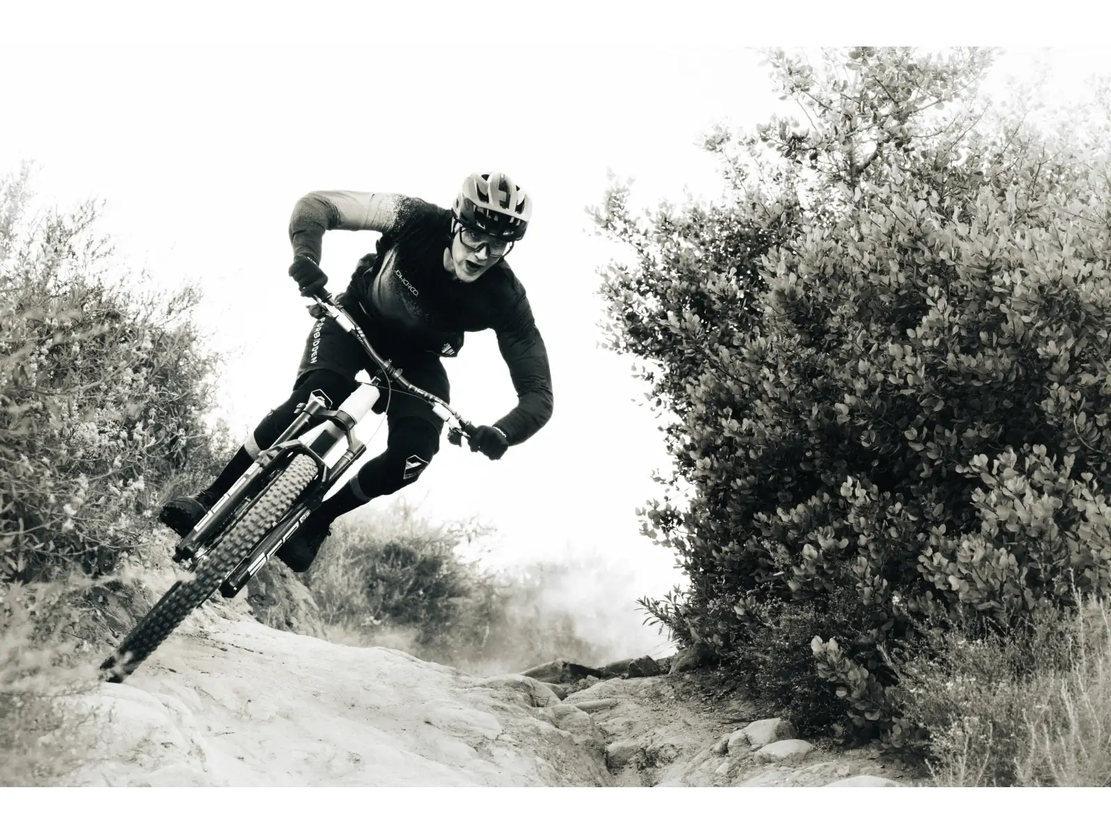 Giro Montaro Pro Spherical Helm Mat Saphire