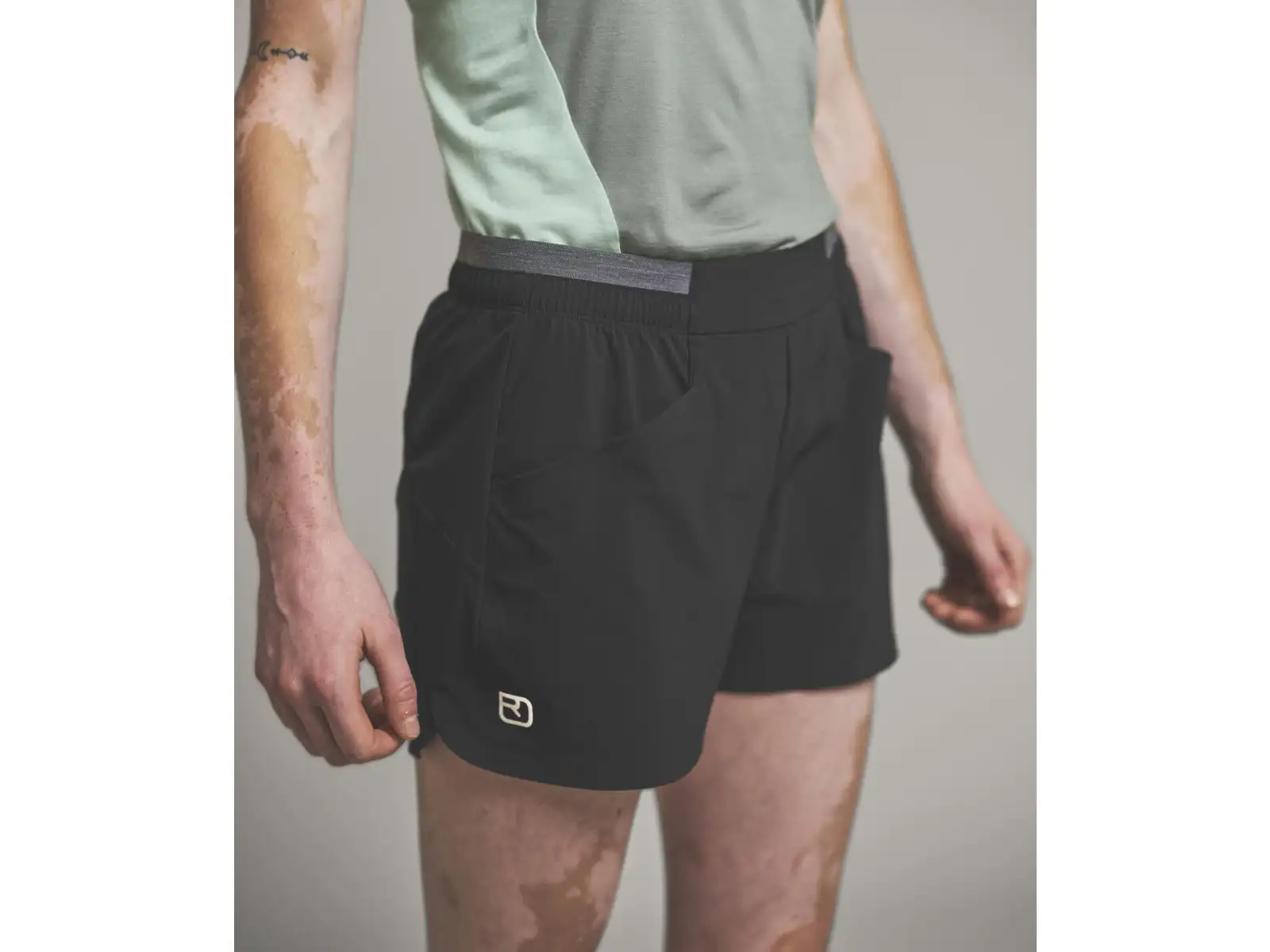Ortovox Trace Herren Shorts Black Raven