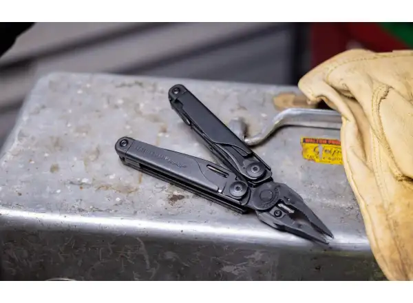Leatherman Surge Multitool Black