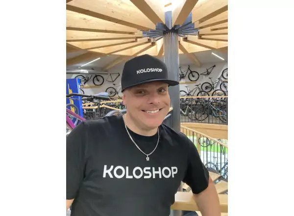 Koloshop Snapback Rapper 2024 Cap Schwarz