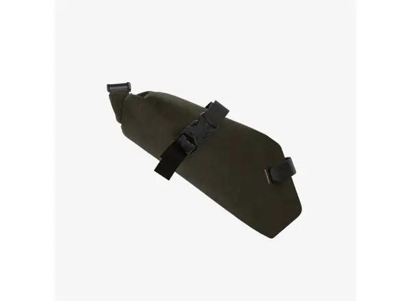 Brooks Scape Saddle Roll Bag Satteltasche in Schlammgrün.