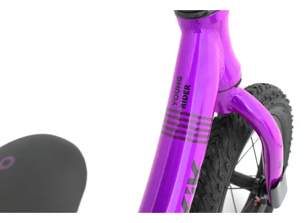 MAXÍK Evo Lite magenta/lila Kinder-Laufrad