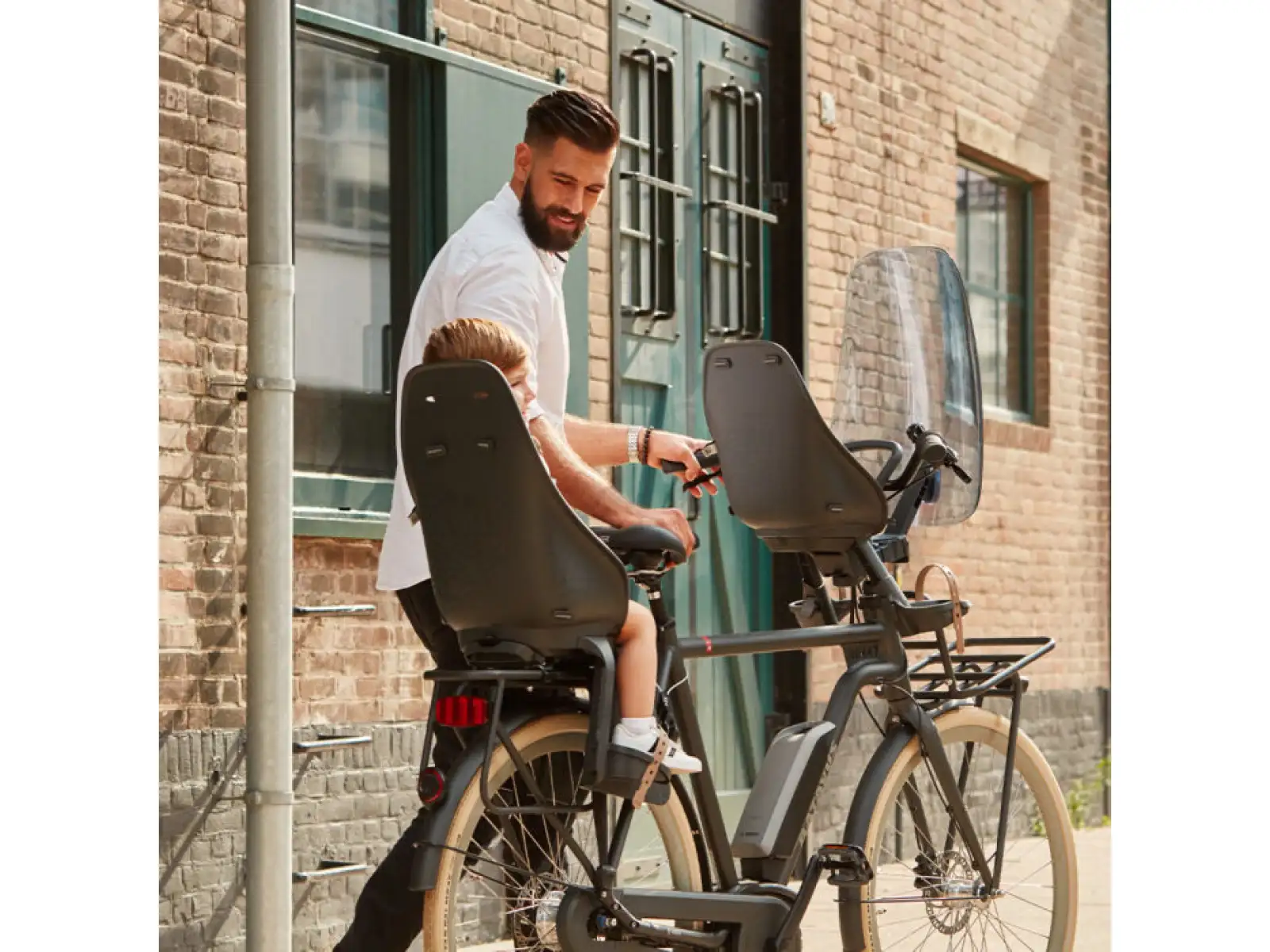 Urban Iki Kindersitz mit Adapter und Gepäckträger SET Bincho Schwarz/Kurumi Braun
