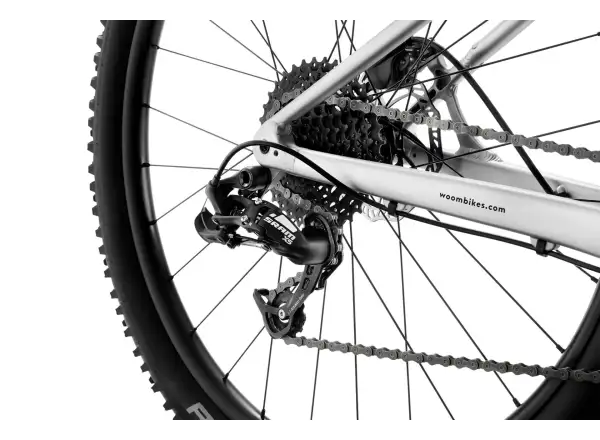 Woom 4 OFF Air Black 20 Kinderfahrrad