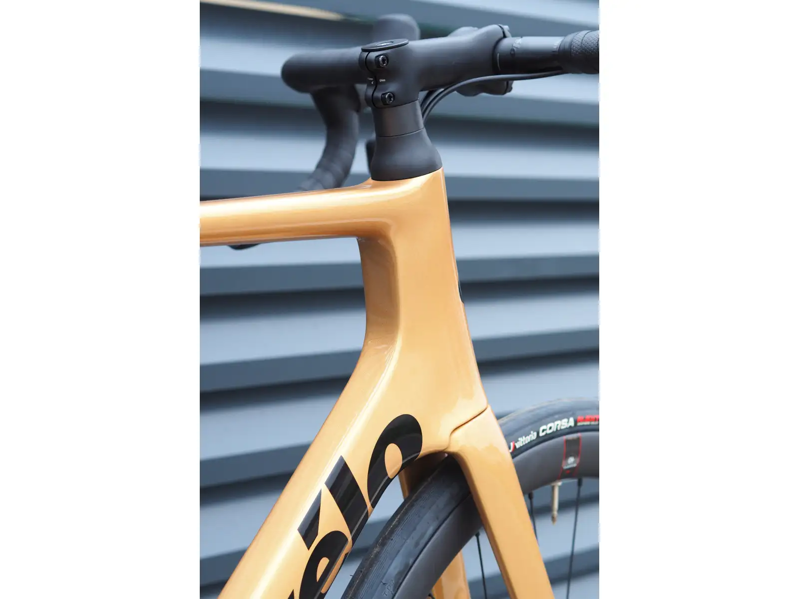 Cervélo Soloist Force eTap AXS Rennrad Goldstaub