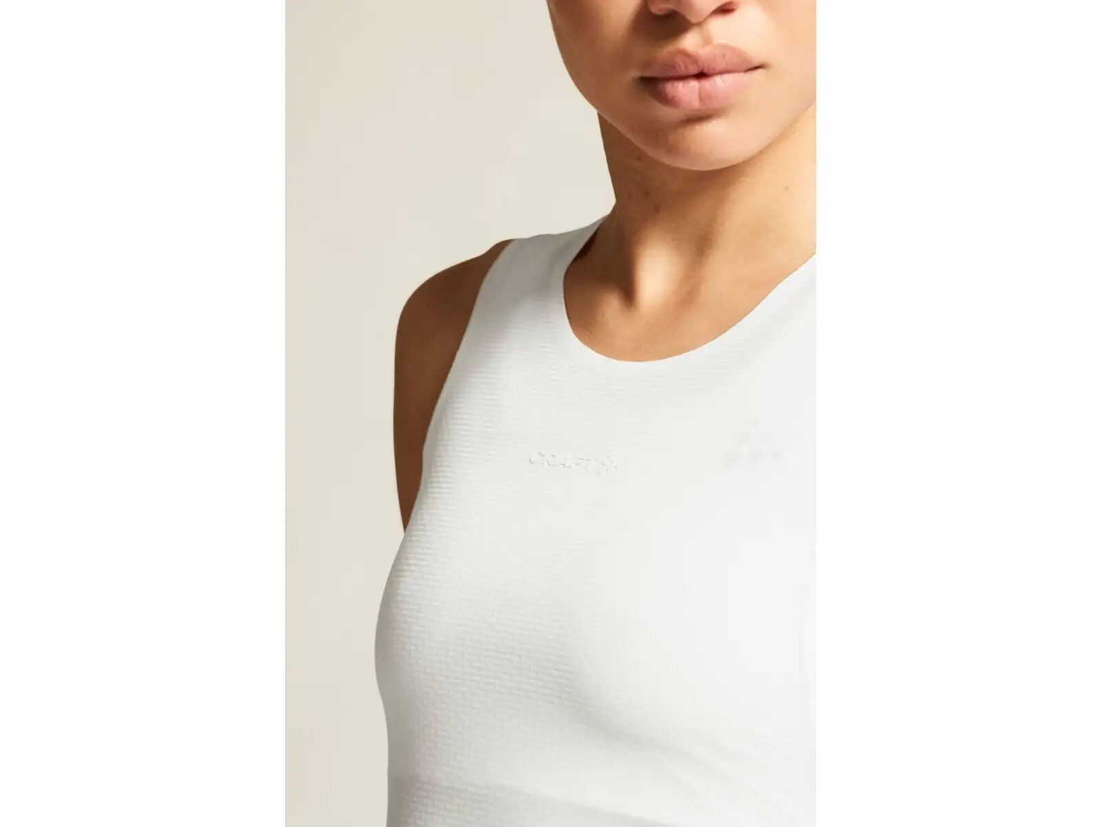 CRAFT PRO Dry Nanoweight Damen-Unterhemd weiß