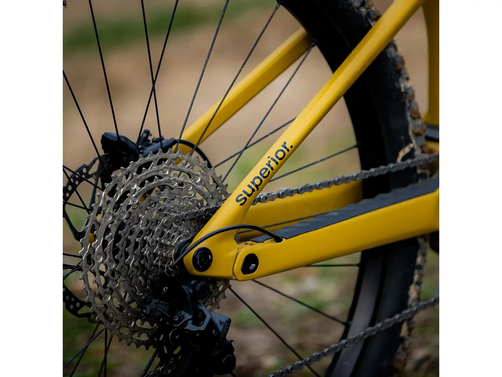 Superior iXF 9.2 vollgefedertes E-Bike Matte Mustard