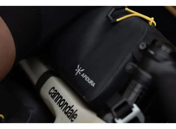 Apidura Expedition top tube pack 1 l Rahmentasche