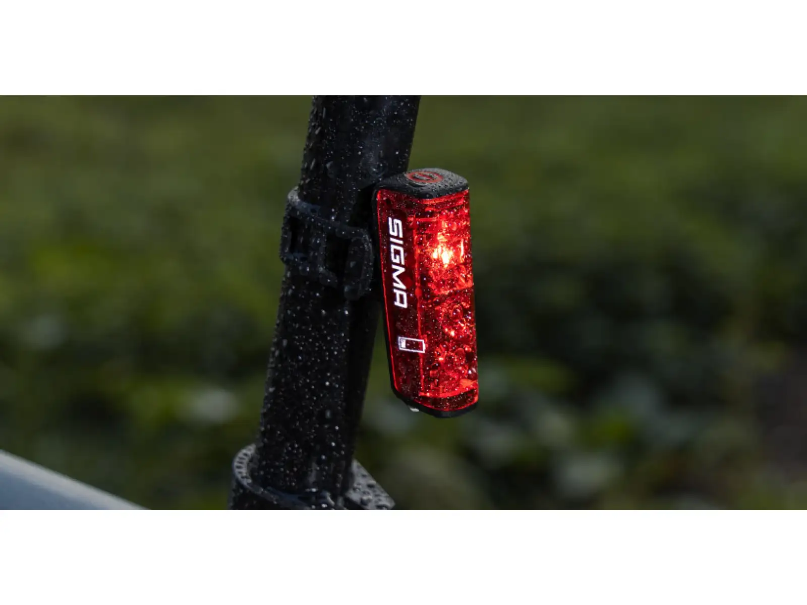Sigma Sport Buster 400 + Blaze Flash Beleuchtungsset vorne und hinten