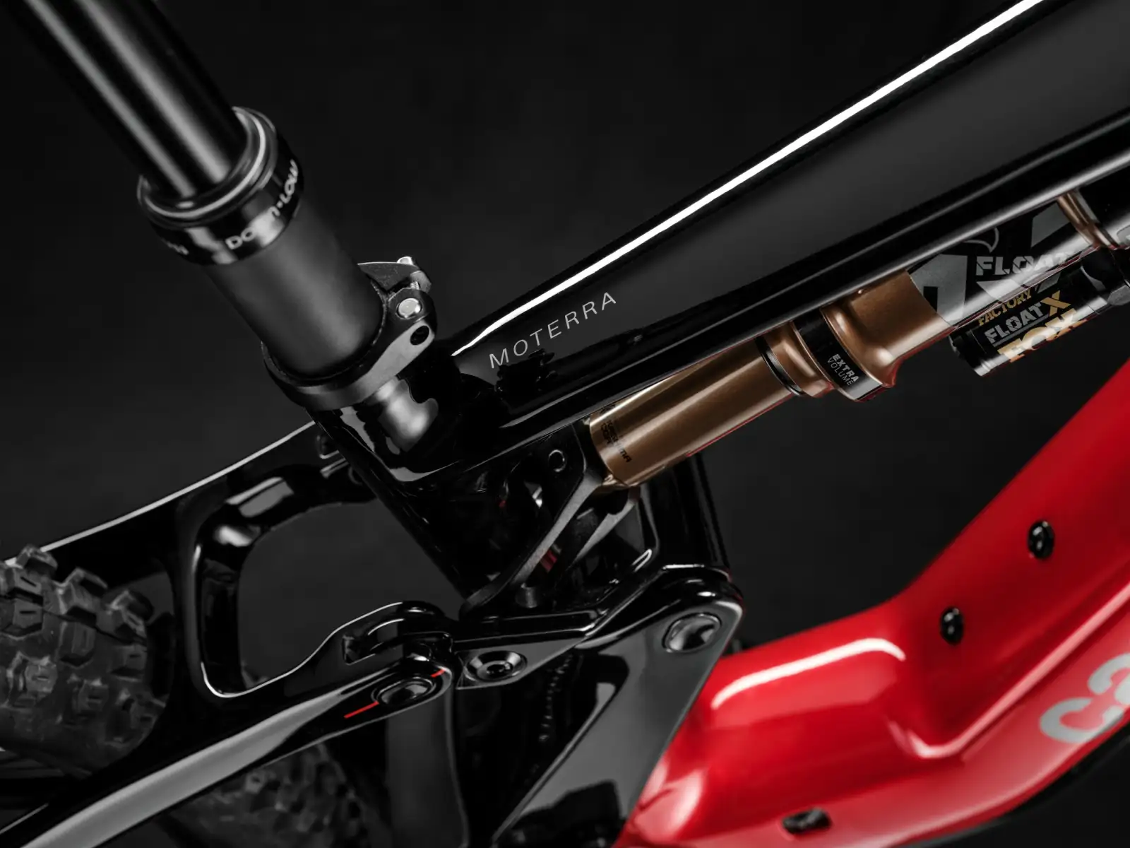 Cannondale Moterra Carbon 1 vollgefedertes E-Bike Metallic Red
