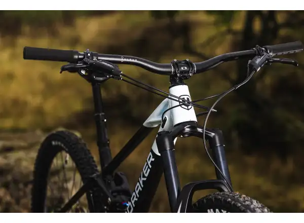 Mondraker Raze vollgefedertes Fahrrad black/dirty white