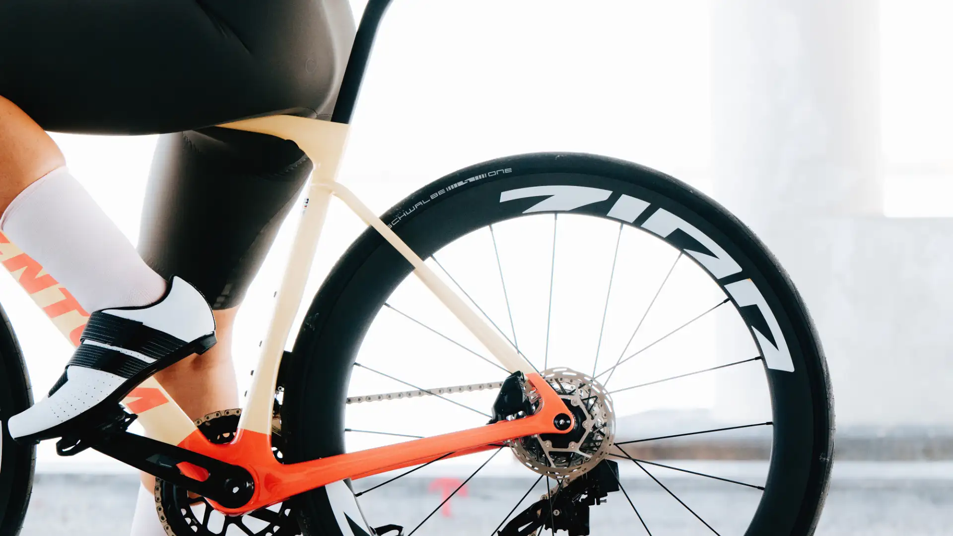 ZIPP 404 S – Erstklassige Aerodynamik für jeden Tag