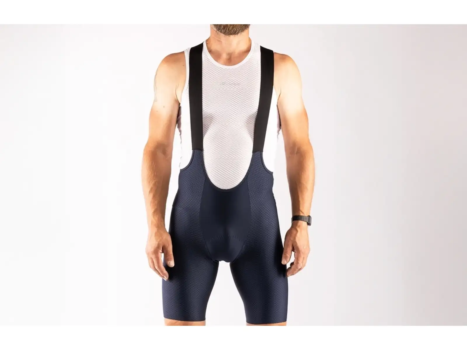 Force F Winner Shorts mit Helm und blauer Polsterung