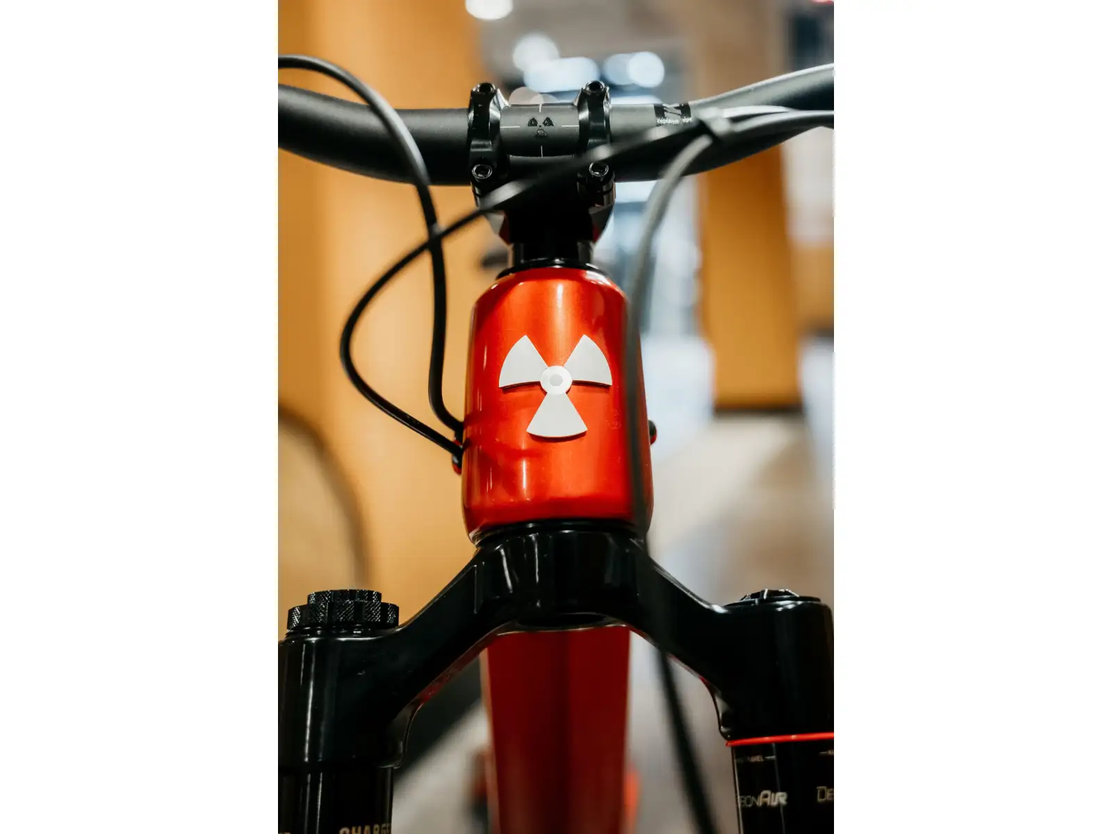 Nukeproof Mega Carbon Pro 297 T-GX vollgefedertes Fahrrad Red