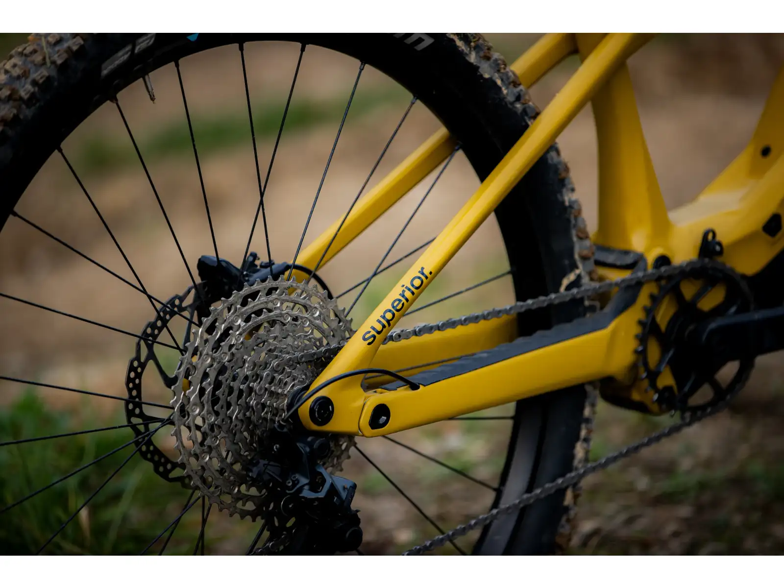 Superior iXF 9.2 vollgefedertes E-Bike Matte Mustard