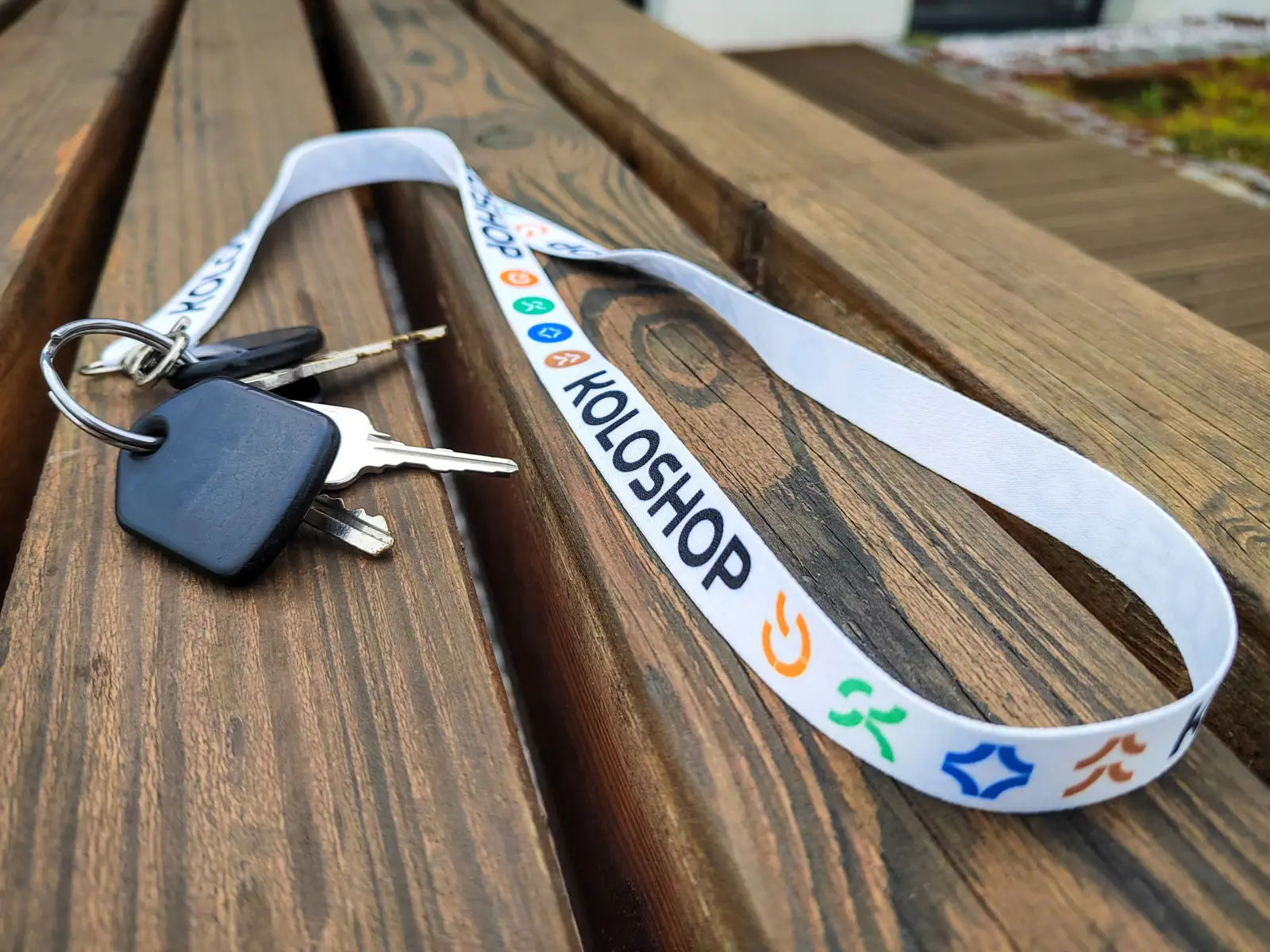 Koloshop Schlüsselanhänger Weiß