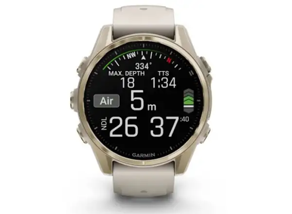 Garmin fenix 8 - 43 mm AMOLED Saphir Smartwatch Soft Gold Fog grey.