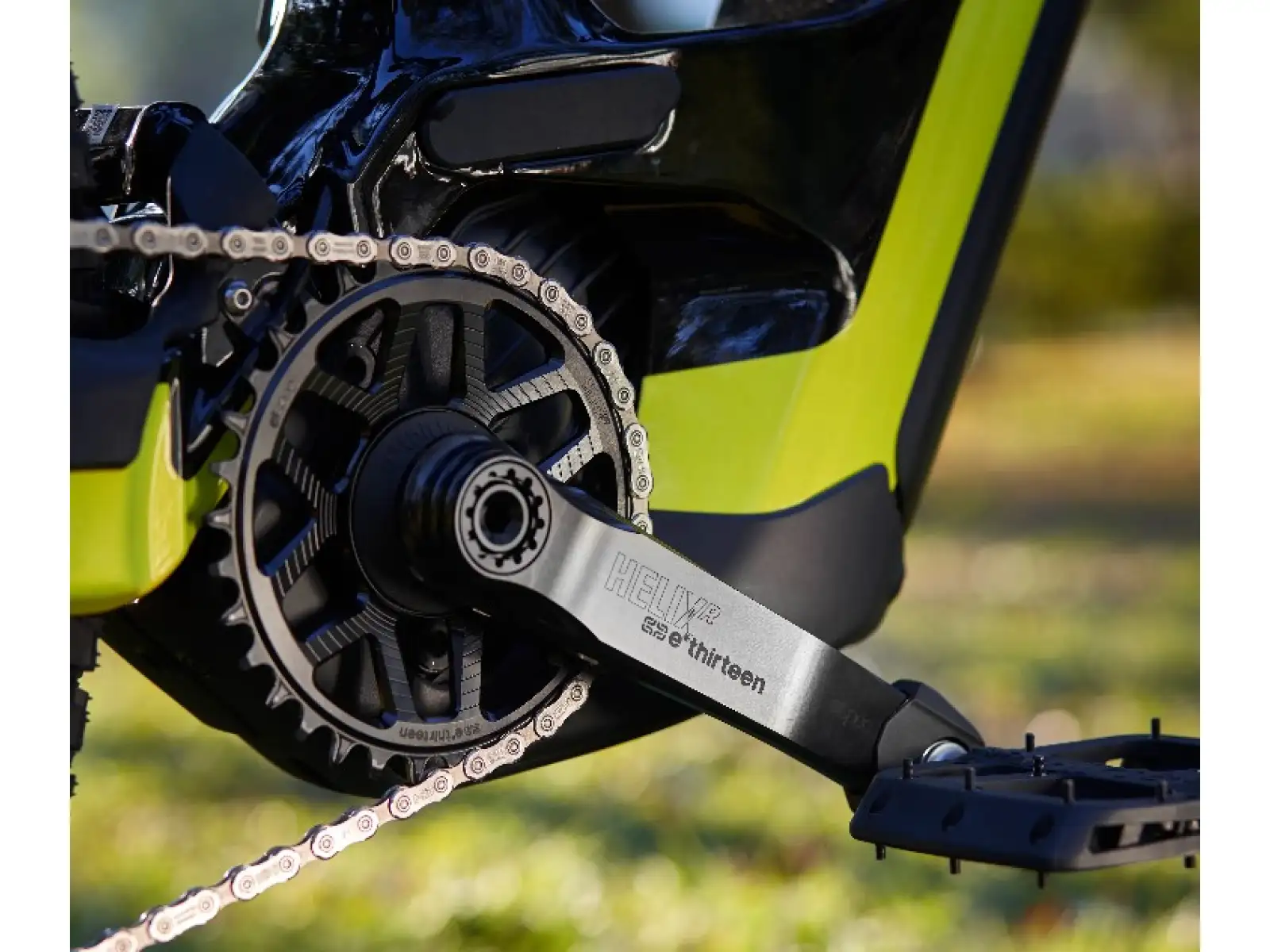 E-13 Helix Race E-Spec Alu Direct Mount Kettenblatt für Bosch CX Gen 4 in Schwarz