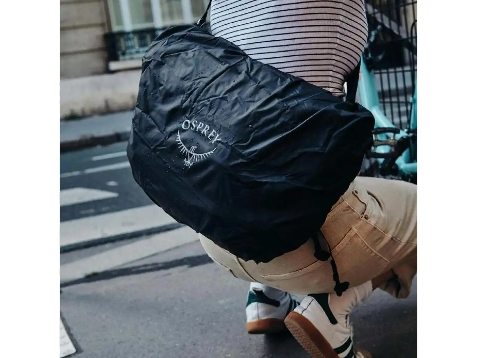 Osprey Metron Messenger 18 Tasche Black