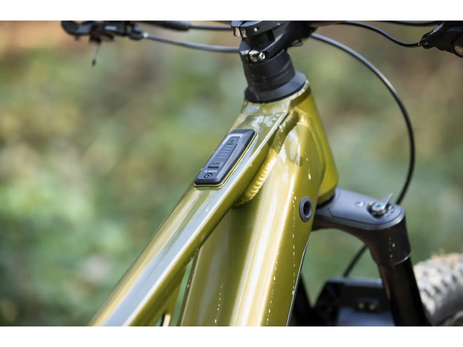 Superior eXF 9049 B vollgefedertes E-Bike Gloss Olive Mettalic/Schwarz