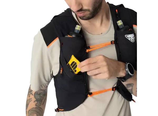 Dynafit Alpine 8 l Laufweste Black Out