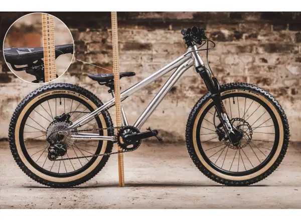 Early Rider Hellion 20 Kinderfahrrad Gebürstetes Aluminium