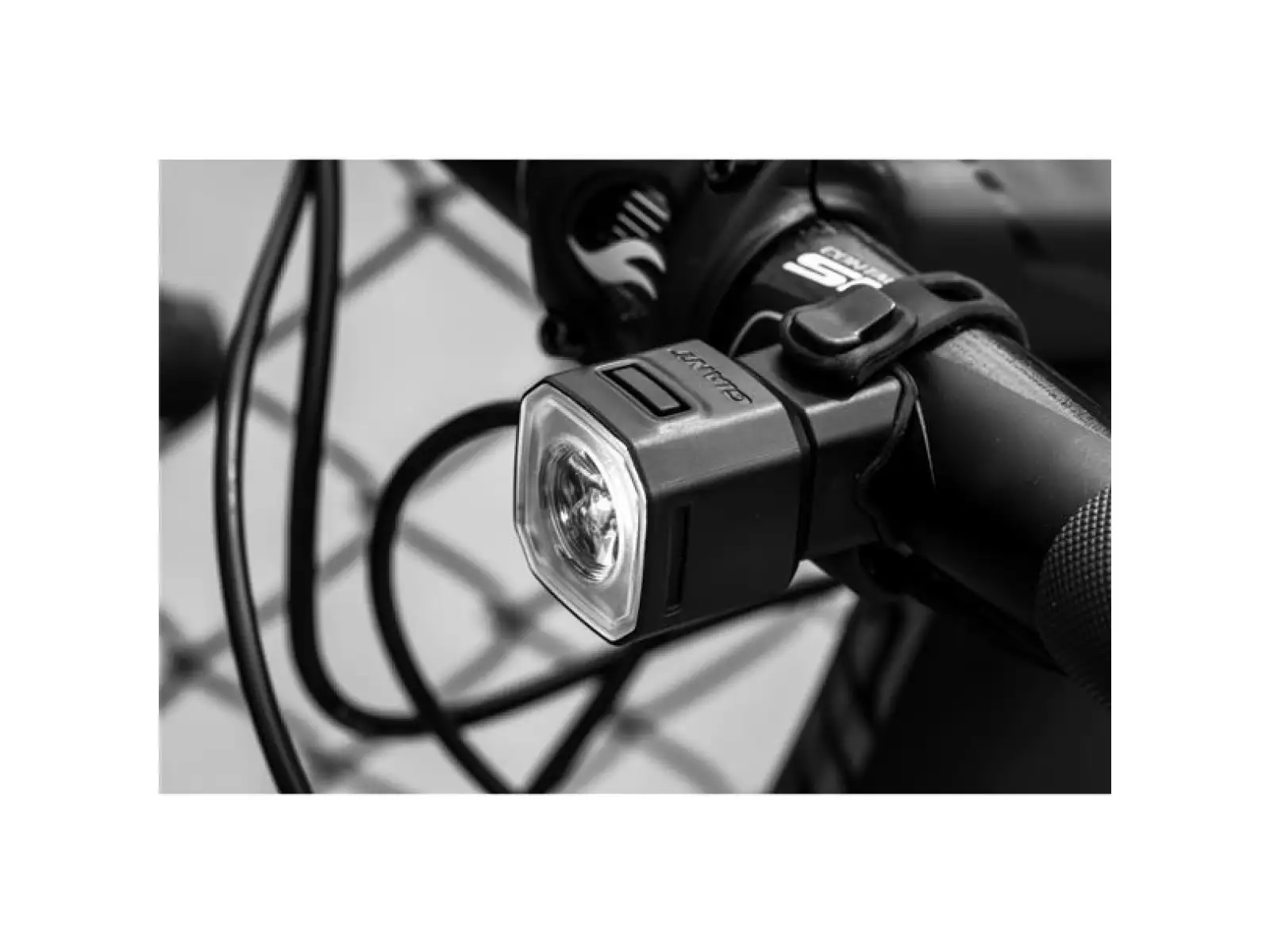 Giant Recon HL 100 Frontlicht schwarz