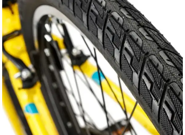 Academy Grade 5 Belt Kinderfahrrad 24" gelb