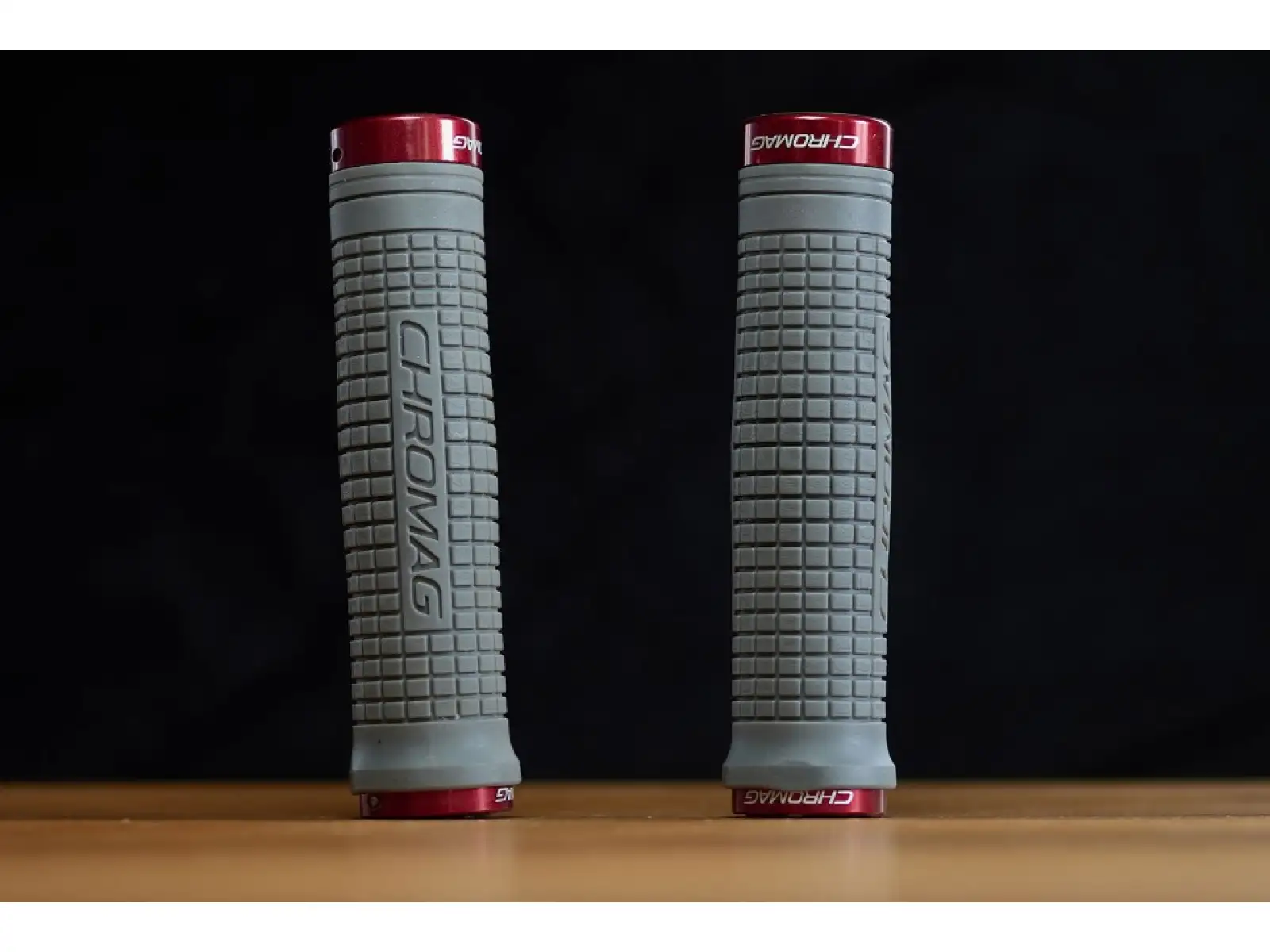 Chromag Squarewave XL Griffe grau/rot