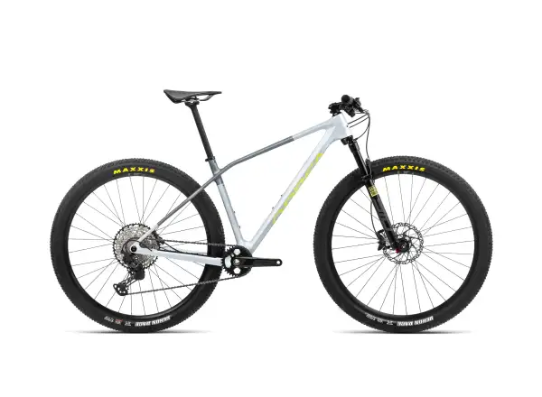 Orbea Alma M30 Mountainbike in Halo Silver Gloss/Shark Grey Matt.