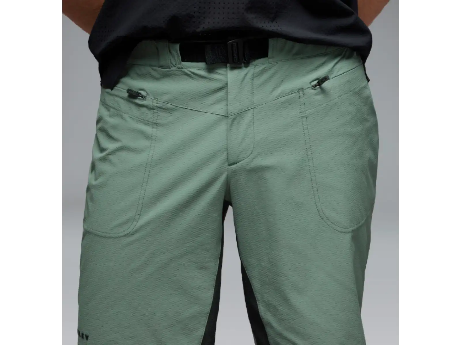 Oakley Seeker Whip Herren Shorts Aviator Green