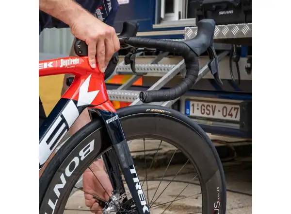 Pirelli P Zero Race 150° Jubiläum 28-622 Rennreifen Kevlar schwarz