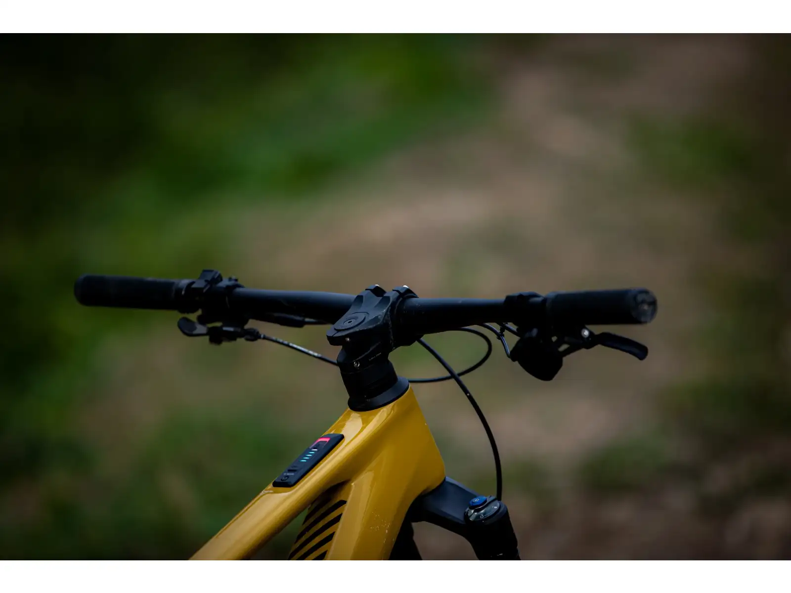 Superior iXF 9.2 vollgefedertes E-Bike Matte Mustard