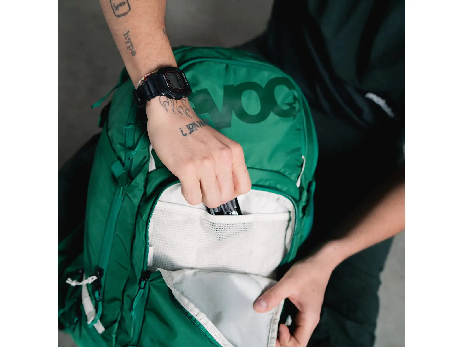 Evoc Explorer Pro 30 Rucksack Bottle Green