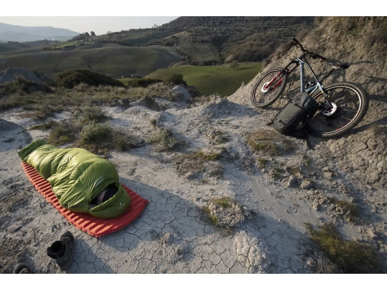Pinguin Lava 350 Schlafsack 195 cm grün links