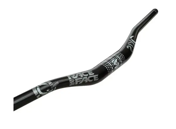Race Face SixC-Vorbau mit 35 mm Hub und 35x820 mm Breite, in Schwarz
