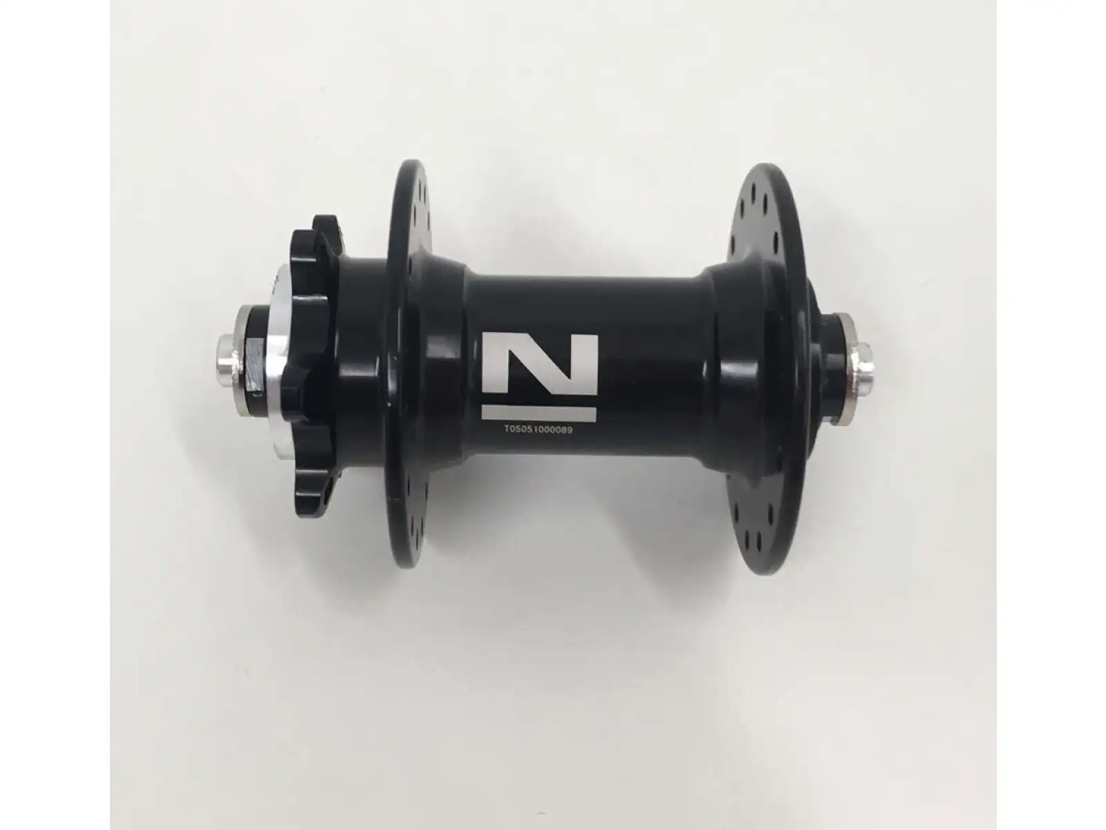 Novatec D041SB Vordernabe Schwarz N-Logo