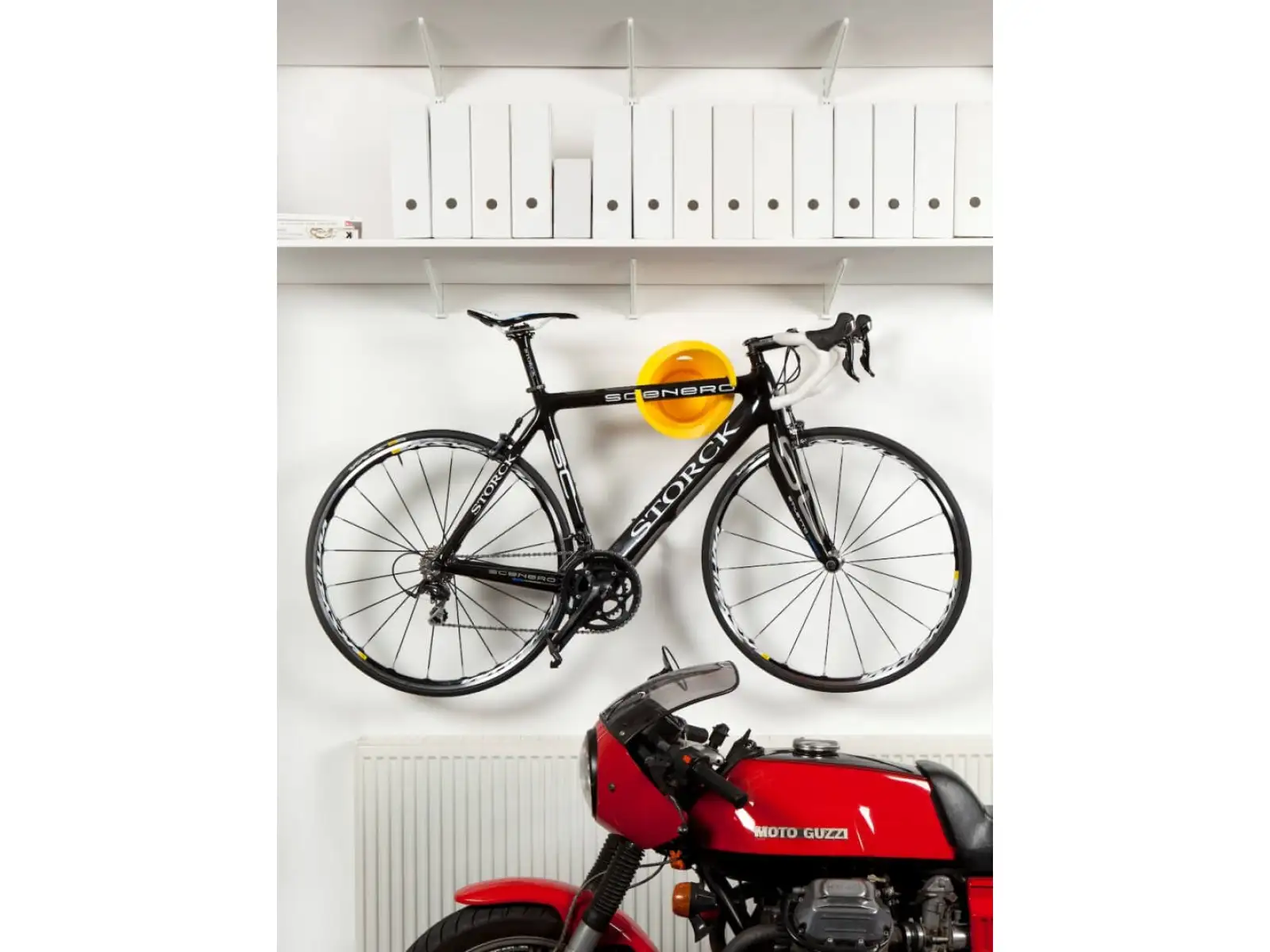 Cycloc Solo Fahrradhalter für die Wand orange