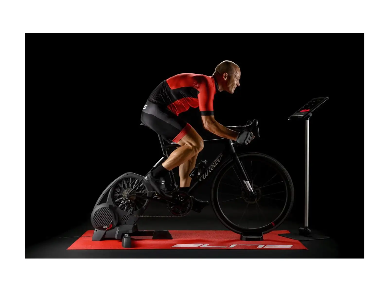 Elite Direto XR-T Trainer mit Matte