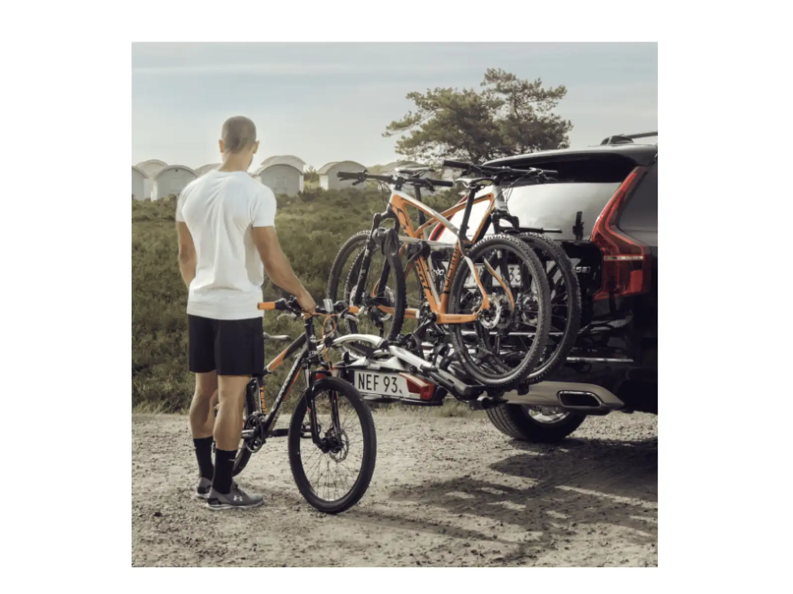 Thule VeloCompact 13-pin Träger für 2 Fahrräder für Anhängerkupplung