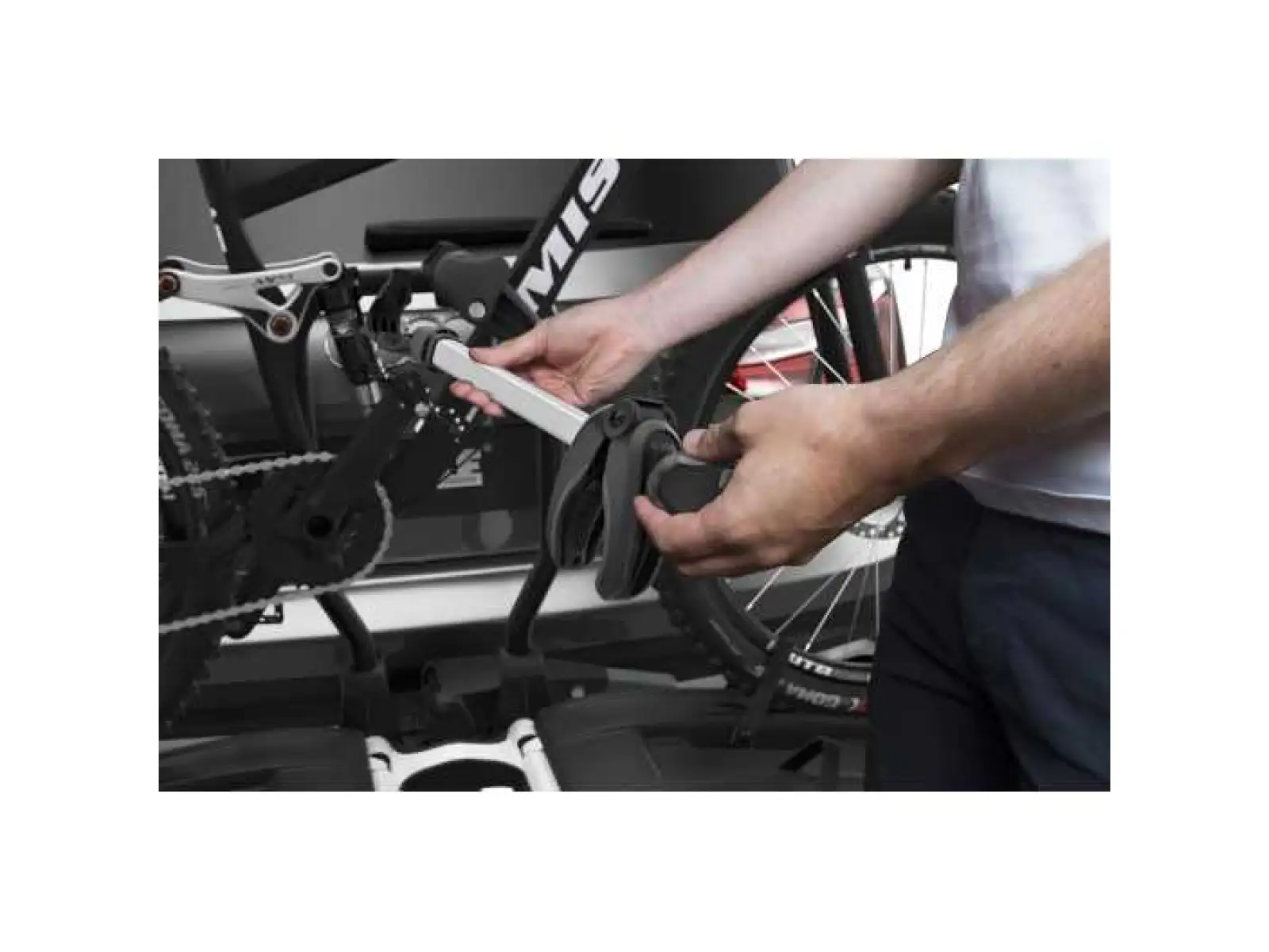 Thule EasyFold XT 933 Fahrradträger