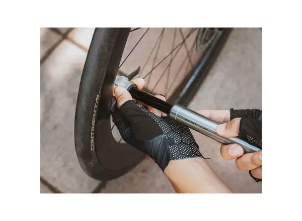 Topeak Roadie TT Pumpe Silber