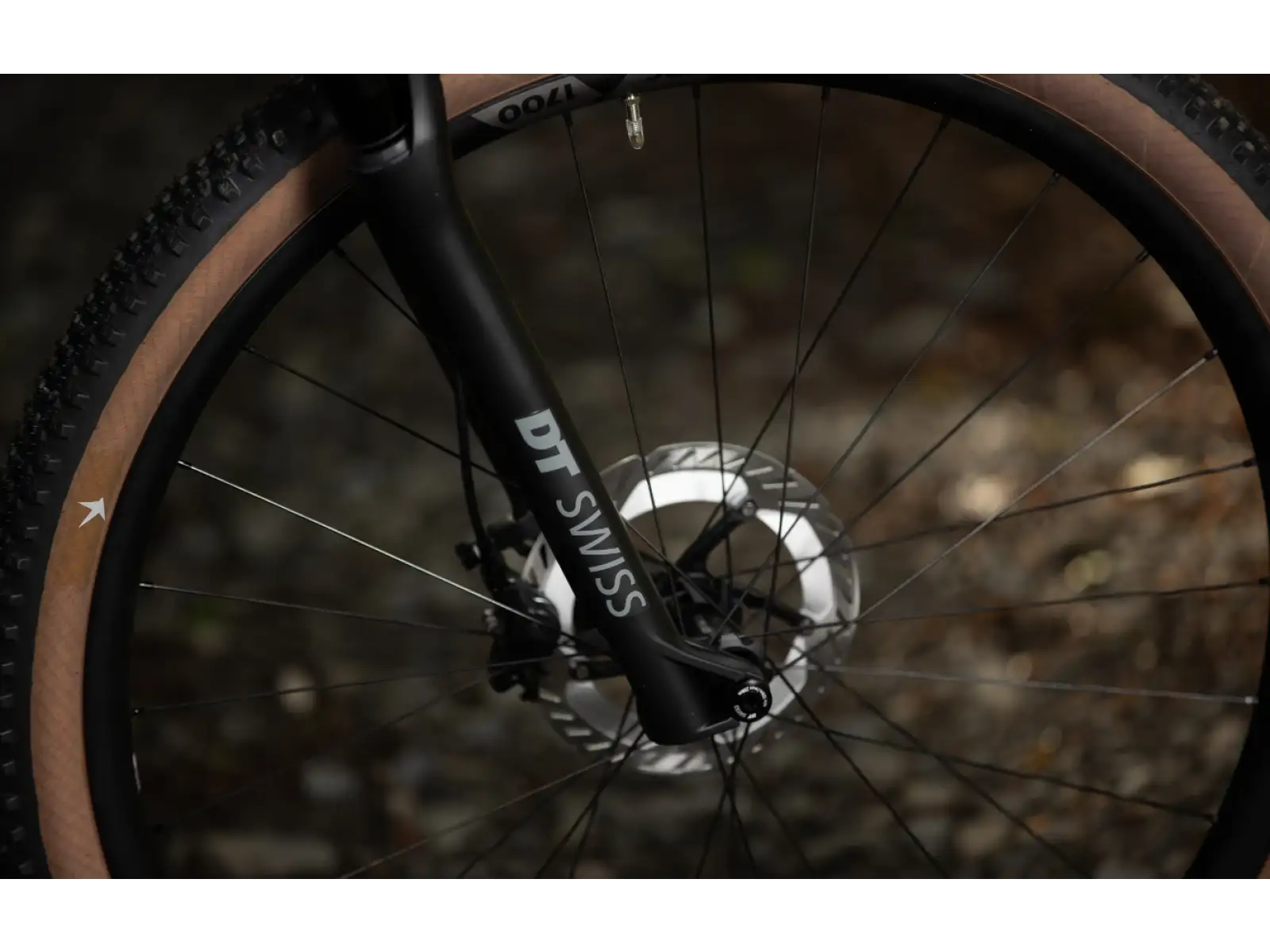 Superior XP 9.8 Mountainbike Matte Carbon/Dark Chrome