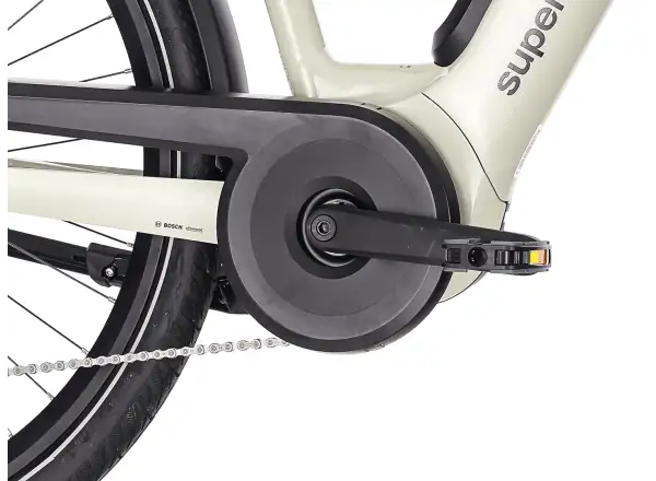 Superior eWAY 6.4 Stadt-E-Bike Gloss Soft Green