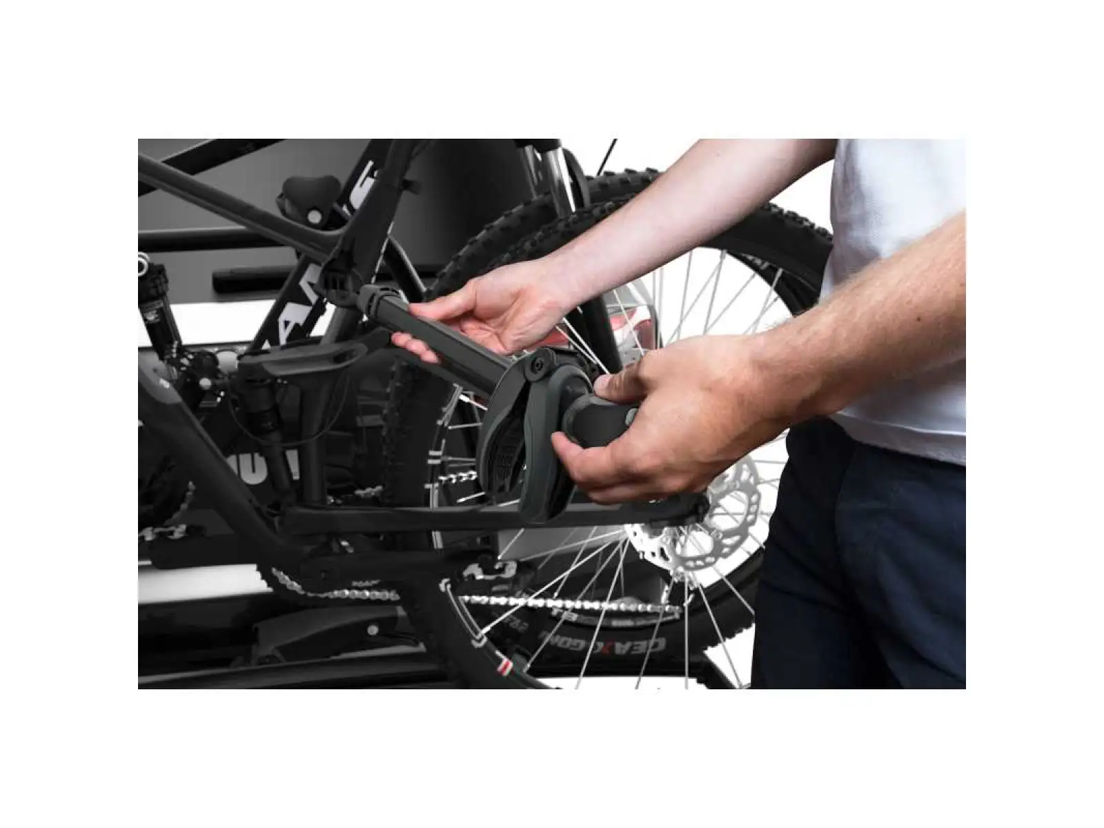 Thule VeloSpace XT Fahrradträger für die Anhängerkupplung für 2 Räder Schwarz