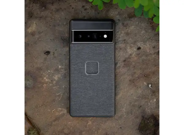 Peak Design Everyday Hülle für Google Pixel 8 Pro Charcoal