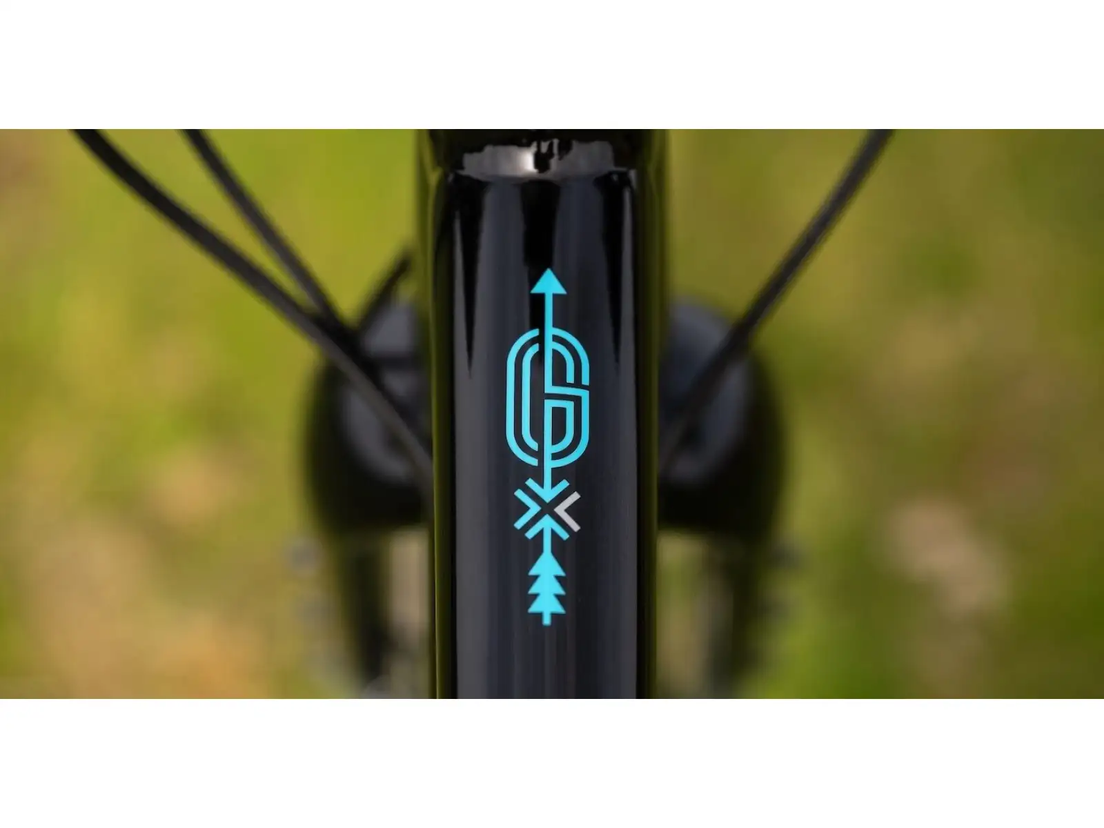 Marin Gestalt XR Gravelbike Gloss Schwarz/Grau/Blau